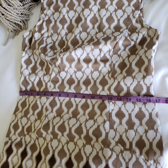 Dress - Picture 4 of 7